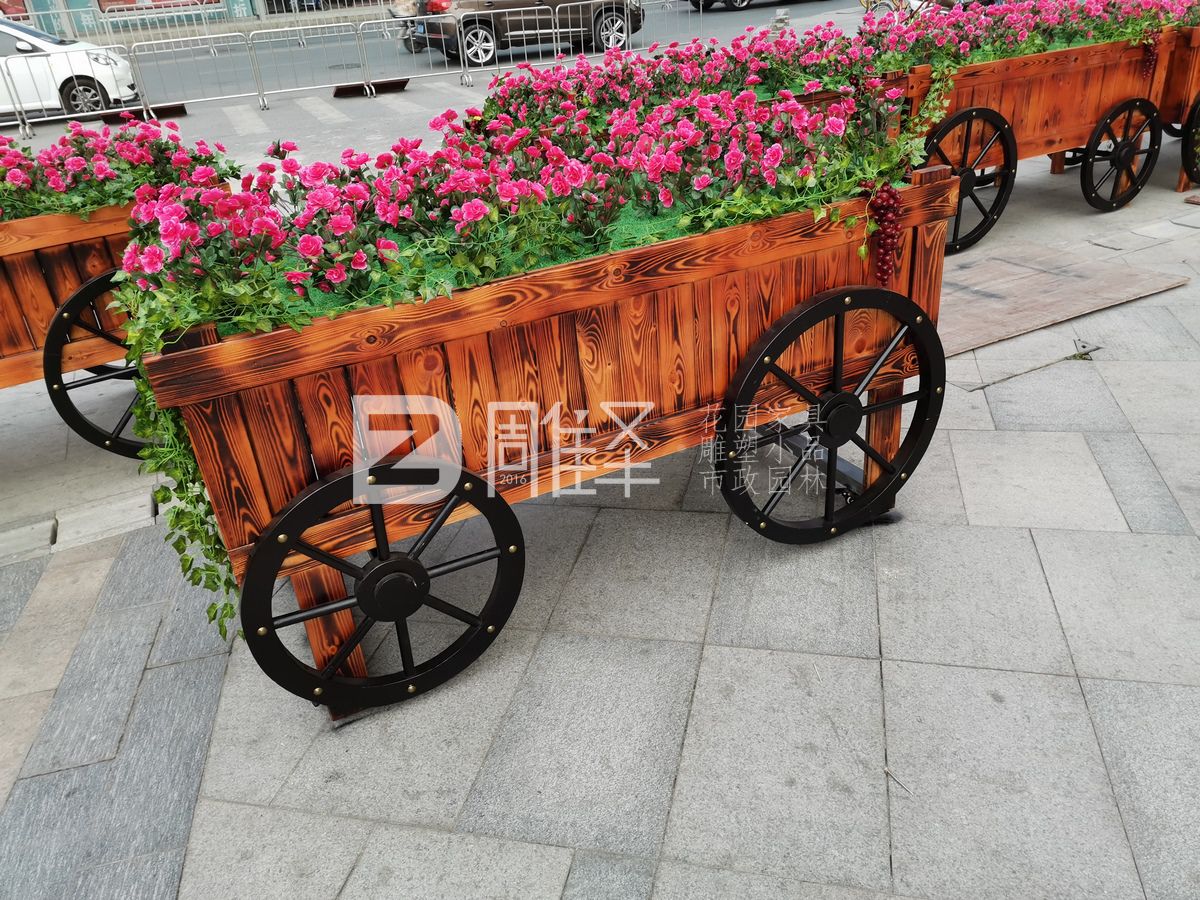 广东东莞常平翔龙天地户外花车假花制作摆放